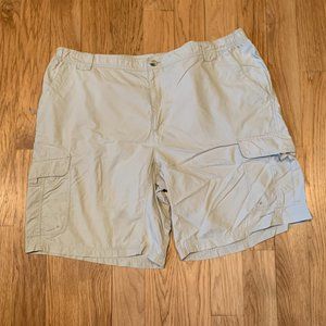 Columbia Titanium Men's Lightweight Cargo Shorts - Size XXL